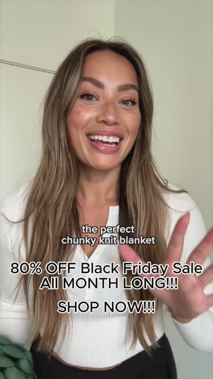 CalmKnit™ Weighted
Blankets video